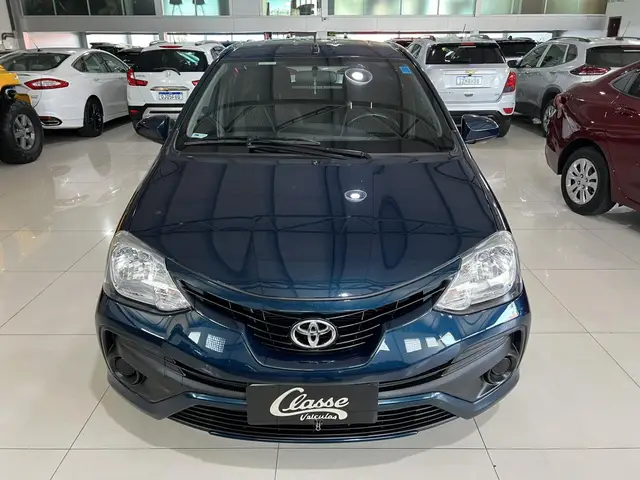 Carro Toyota Etios 2018 XS 1.5 (Aut) (Flex)