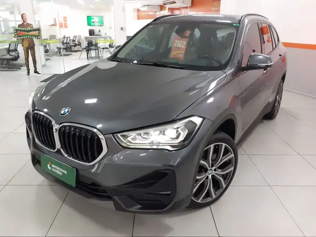 Carro BMW X1 2022 sDrive20i 2.0 Turbo (Aut.)