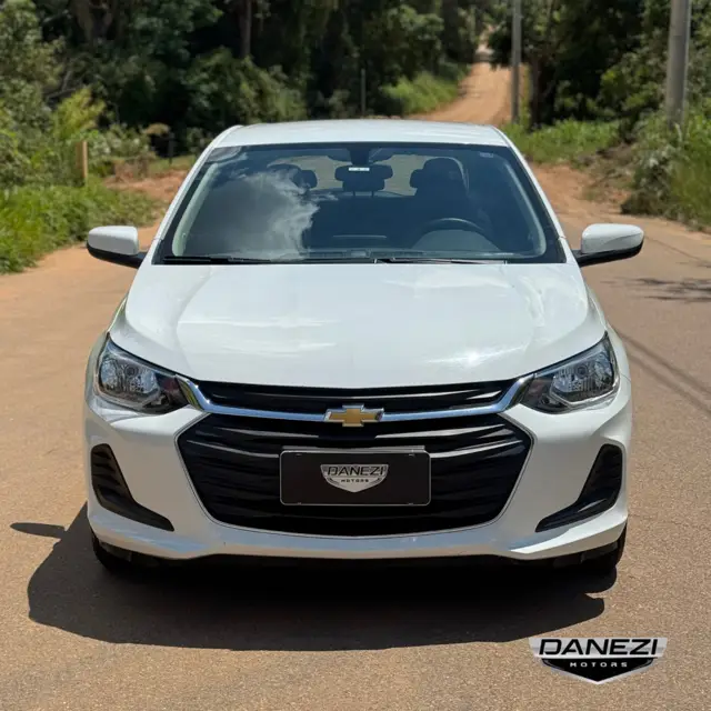 Carro Chevrolet Onix 2023 1.0