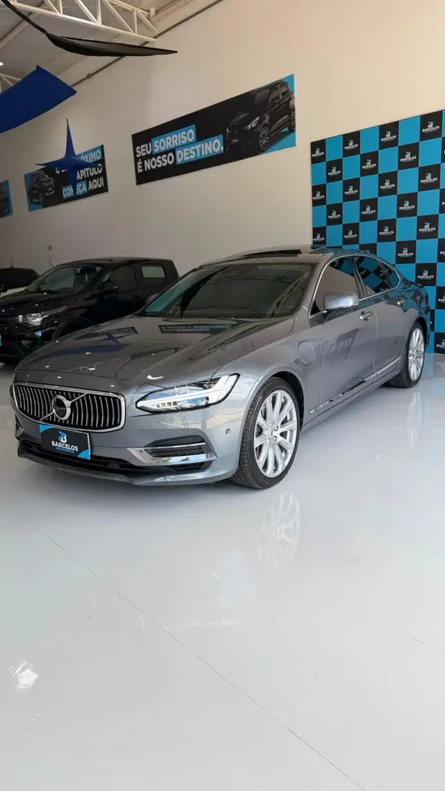 Carro Volvo S90 2020 2.0 T8 4WD Inscription Auto