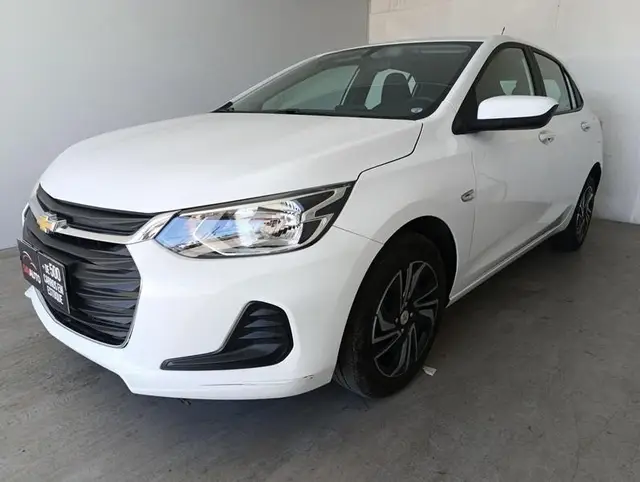 Carro Chevrolet Onix 2024 LT 1.0