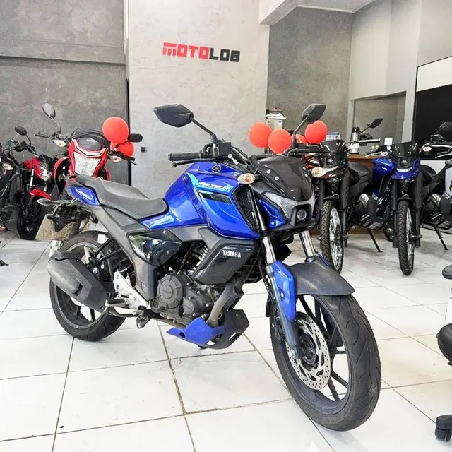 Moto Yamaha Fazer FZ15 2025 Connected