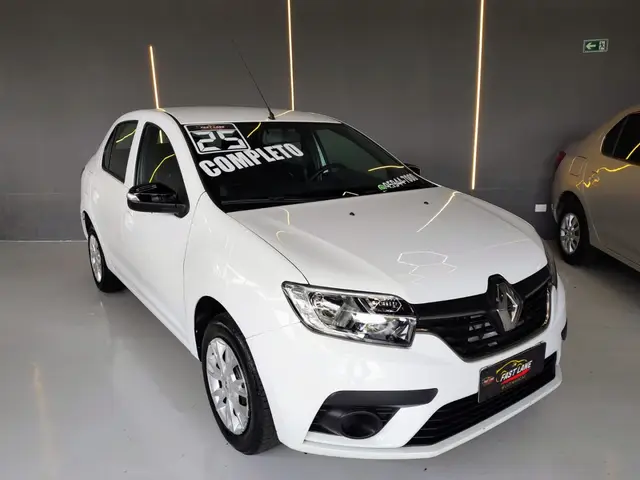 Carro Renault Logan 2025 Zen 1.0