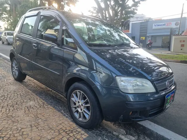 Carro Fiat Idea 2010 ELX 1.4 (Flex)