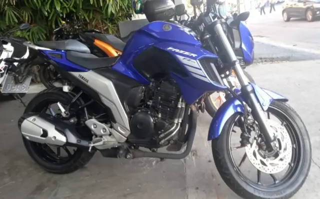 Moto Yamaha YS 250 Fazer 2023 ABS