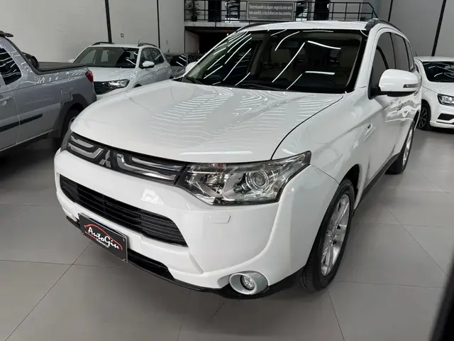 Carro Mitsubishi Outlander 2015 GT 4WD 3.0 V6 (Aut)