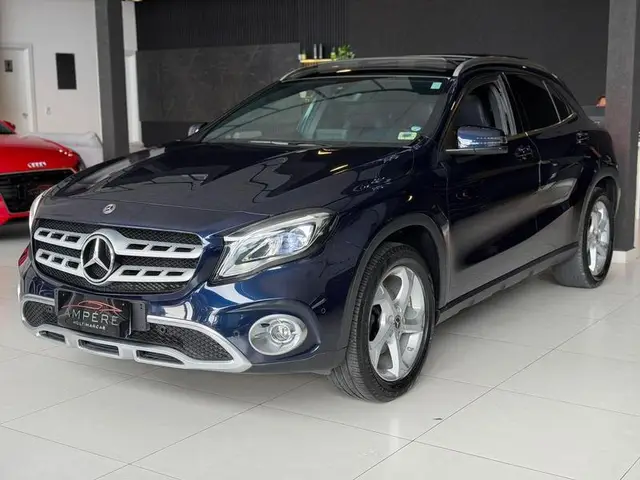 Carro Mercedes-Benz GLA 200 2019 GLA 200 1.6 Enduro