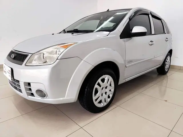 Carro Ford Fiesta Hatch 2010 1.6 (Flex)