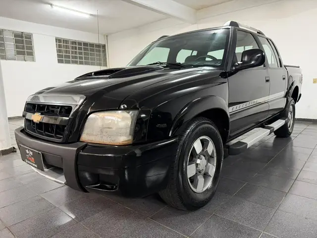 Carro Chevrolet S10 Cabine Dupla 2011 S10 Executive 4x4 2.8 Turbo Electronic (Cab Dupla)