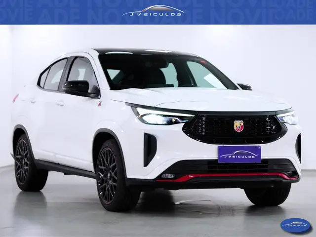 Carro Fiat Fastback 2025 ABARTH Turbo Flex 1.3 Aut.