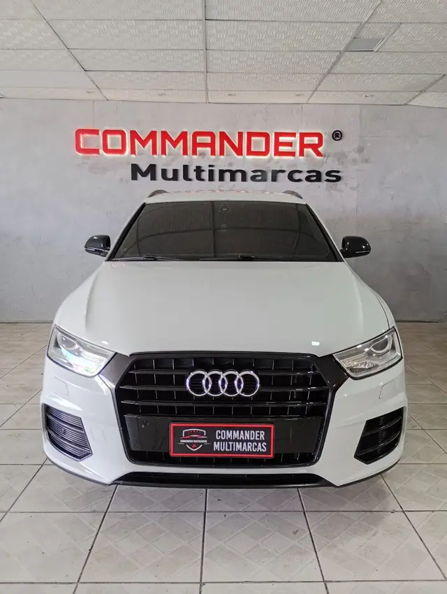 Carro Audi Q3 2018 1.4 TFSI Ambiente S Tronic