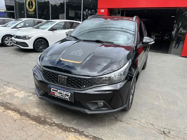 Carro Fiat Argo 2023 Trekking 1.3 (Aut.)