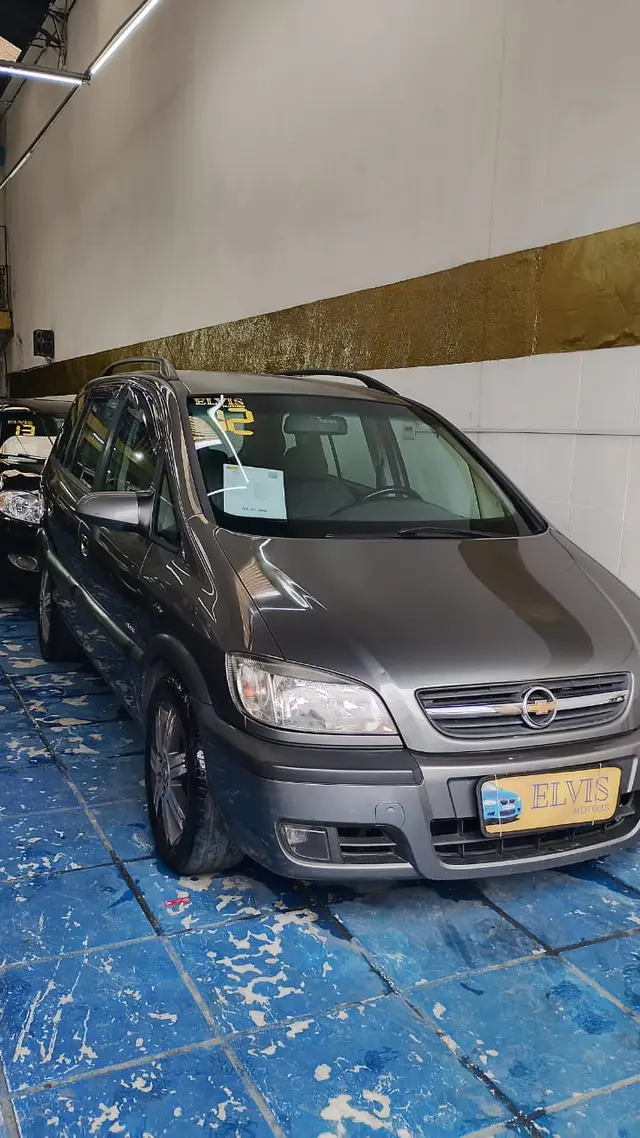 Carro Chevrolet Zafira 2012 Elite 2.0 (Flex)