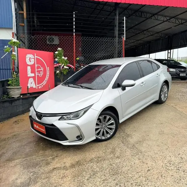 Carro Toyota Corolla 2023 Altis Hybrid 1.8 Flex