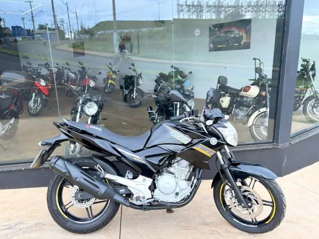 Moto Yamaha YS 250 Fazer 2011 Blueflex