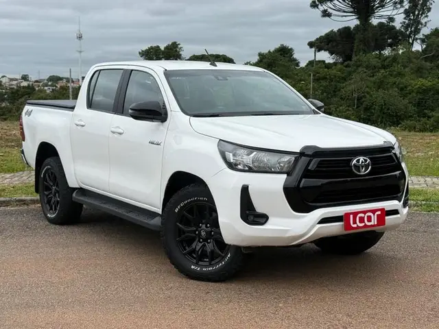 Carro Toyota Hilux Cabine Dupla 2021 STD Power Pack 2.8 TDI CD 4x4
