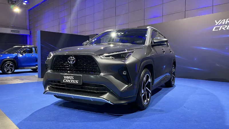 Novo Toyota Yaris Cross flex é mais silencioso e lento que versão híbrida