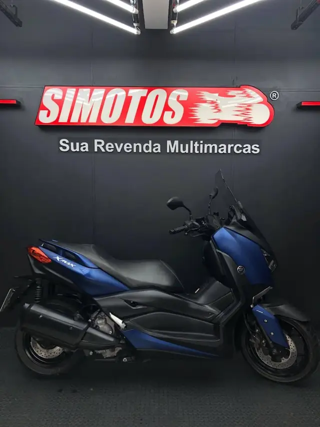 Moto Yamaha XMax 2021 250 (ABS)