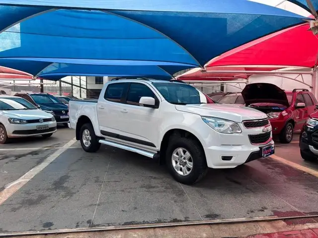 Carro Chevrolet S10 Cabine Dupla 2013 S10 LT 2.4 4x2 (Cab Dupla) (Flex)
