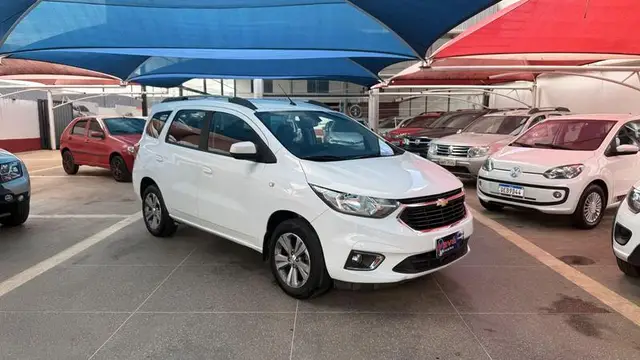 Carro Chevrolet Spin 2022 Premier 1.8 (Aut) (Flex)