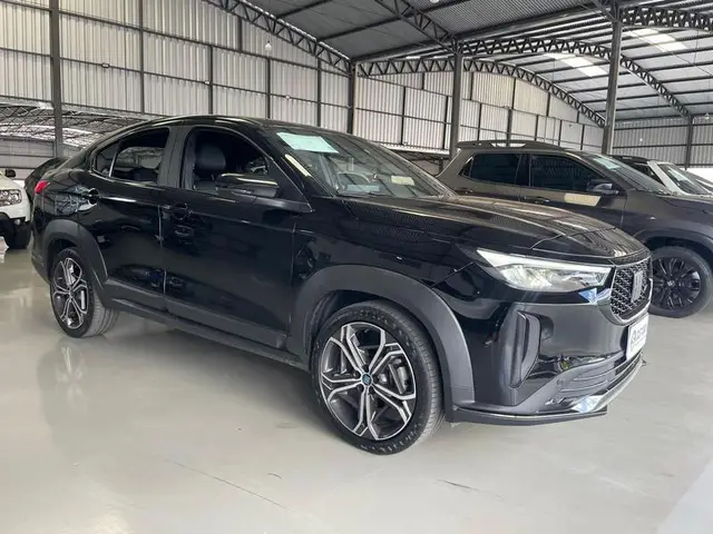 Carro Fiat Fastback 2024 Impetus