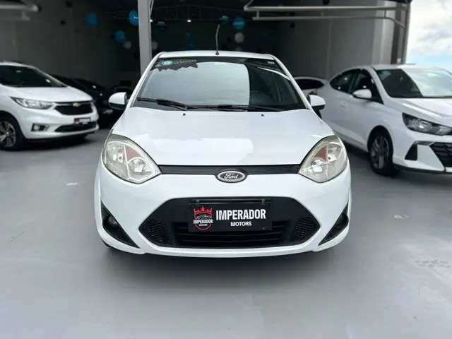 Carro Ford Fiesta Hatch 2014 SE Rocam 1.6 (Flex)