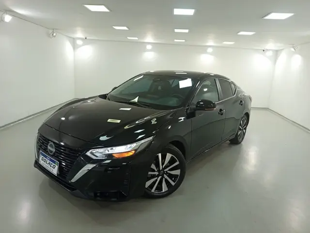 Carro Nissan Sentra 2025 Advance 2.0 16V Aut.