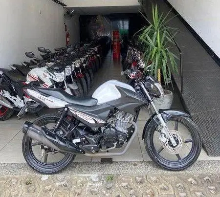 Moto Yamaha YBR 150 Factor 2023 ED