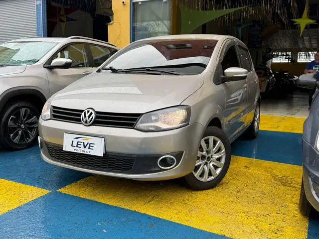 Carro Volkswagen Fox 2013 1.6 VHT (Flex)