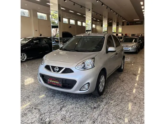 Carro Nissan March 2018 1.0 12V S (Flex)