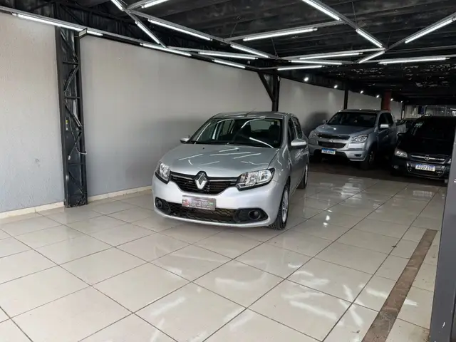 Carro Renault Sandero 2020 Authentique 1.0 (Flex)
