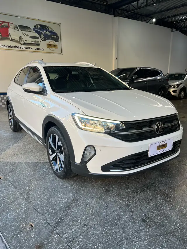 Carro Volkswagen Nivus 2021 Highline 1.0 Turbo (Aut.)