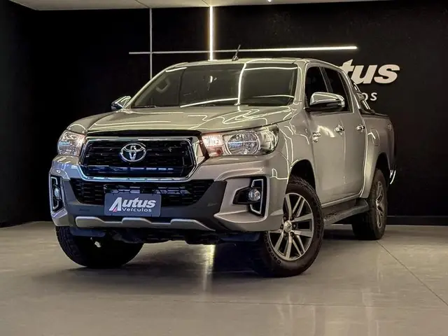 Carro Toyota Hilux Cabine Dupla 2019 Hilux 2.7 SRV CD 4x4 (Flex) (Aut)
