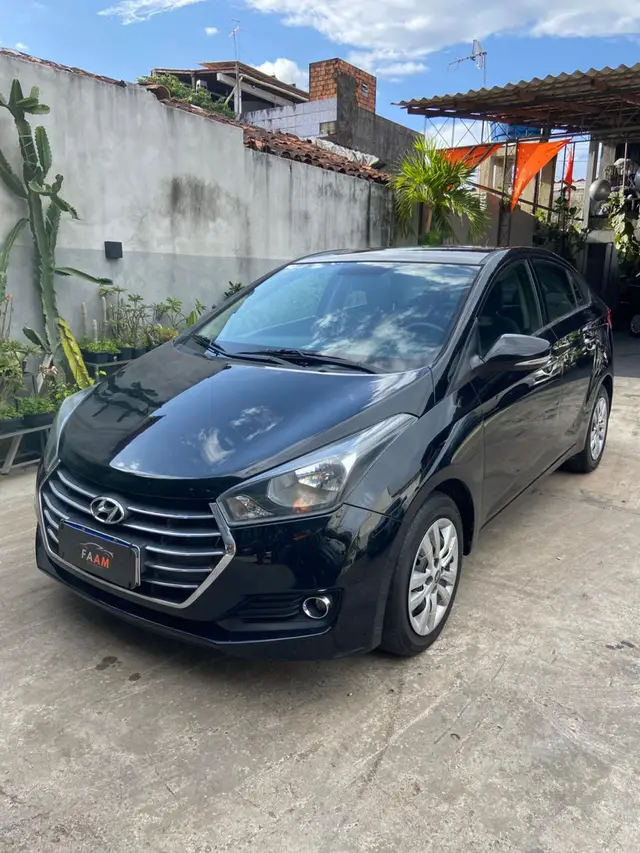 Carro Hyundai HB20S 2017 1.0 Comfort Style Turbo (Flex)