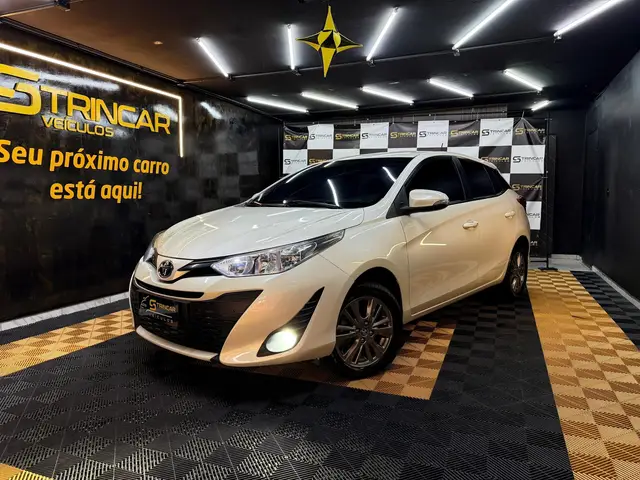 Carro Toyota Yaris 2020 1.3 XL Plus Tech CVT (Flex)