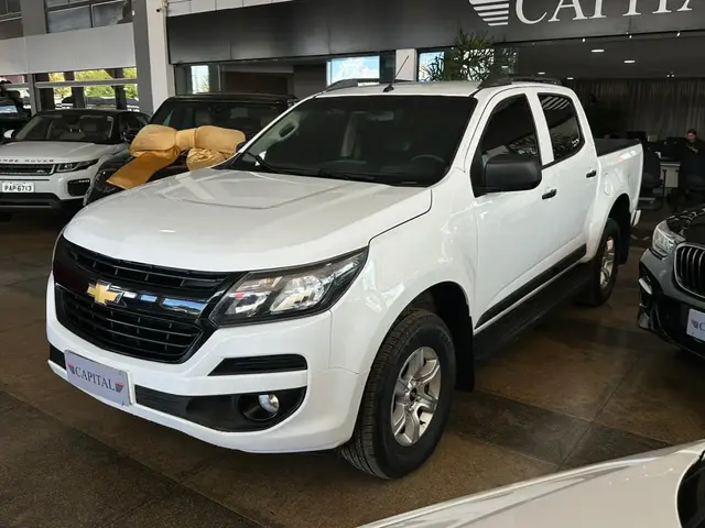 Carro Chevrolet S10 Cabine Dupla 2020 S10 2.5 ECOTEC SIDI Advantage 4x2 (Cabine Dupla)