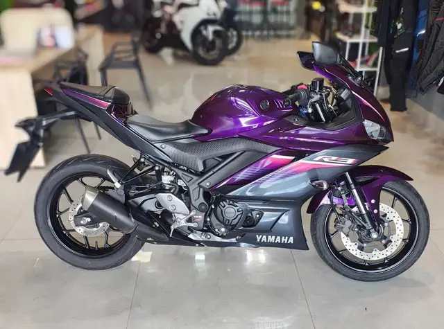 Moto Yamaha YZF R3 2024 ABS