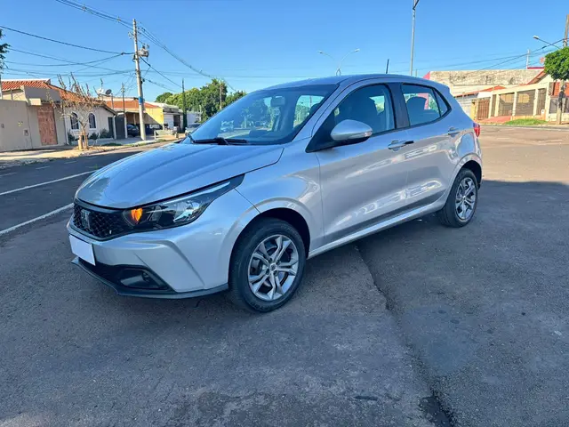 Carro Fiat Argo 2024 Drive 1.0