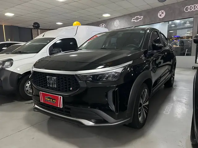 Carro Fiat Fastback 2025 Audace