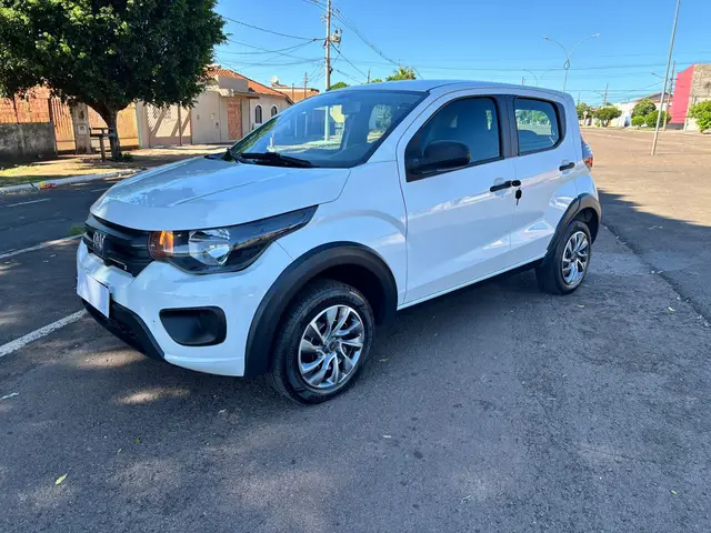 Carro Fiat Mobi 2023 Like 1.0 (Flex)
