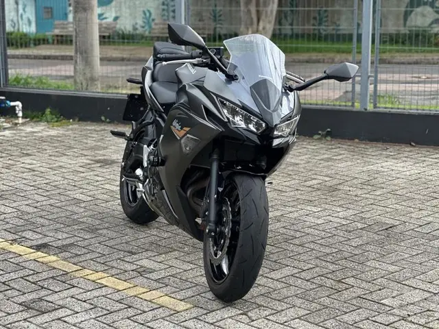 Moto Kawasaki Ninja 2024 ZX-6R