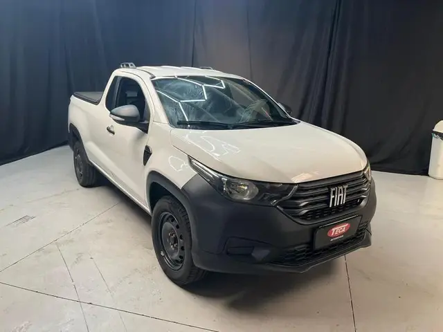 Carro Fiat Strada 2024 Endurance 1.3 Flex 8V CS