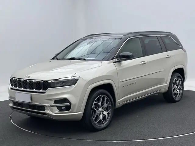 Carro Jeep Commander 2023 Overland 2.0 TD380