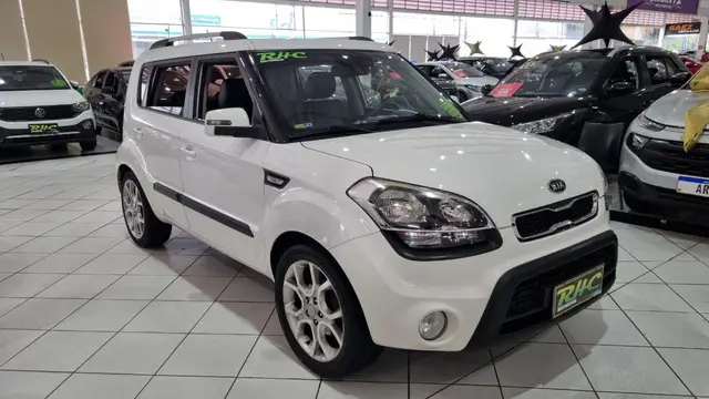 Carro Kia Soul 2013 1.6 16V (aut.) U.173
