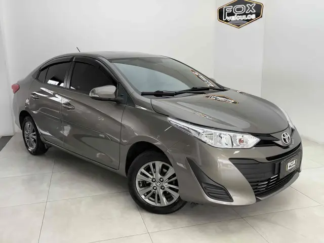 Carro Toyota Yaris Sedan 2020 1.5 XL Plus Tech CVT (Flex)
