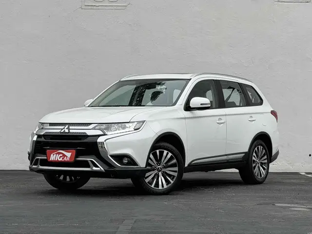 Carro Mitsubishi Outlander 2019 2.0 HPE 7L CVT