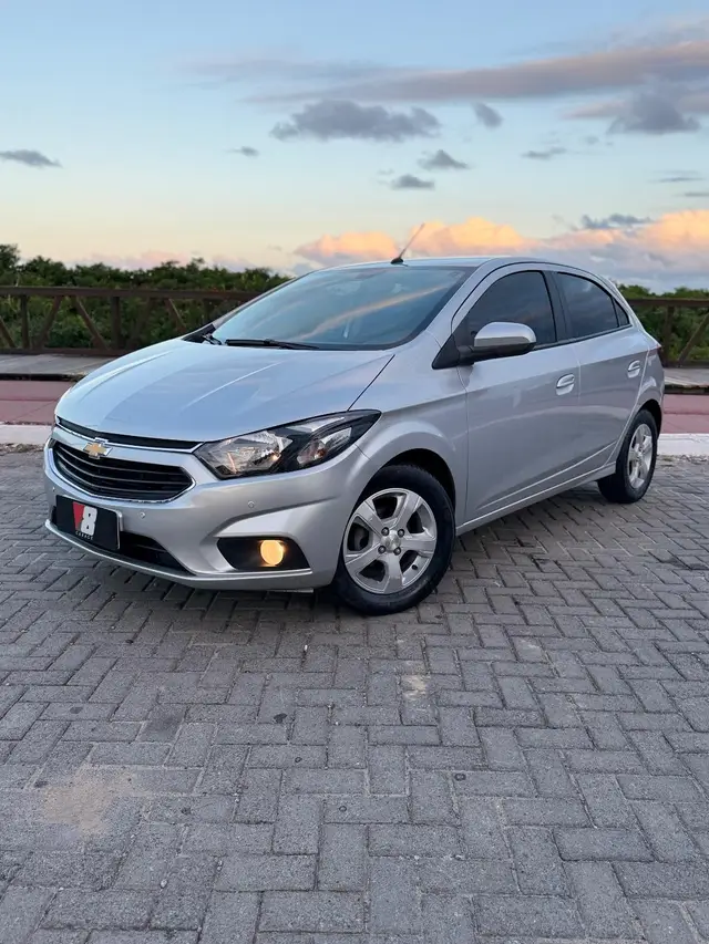 Carro Chevrolet Onix 2019 1.4 LT SPE/4 (Aut)
