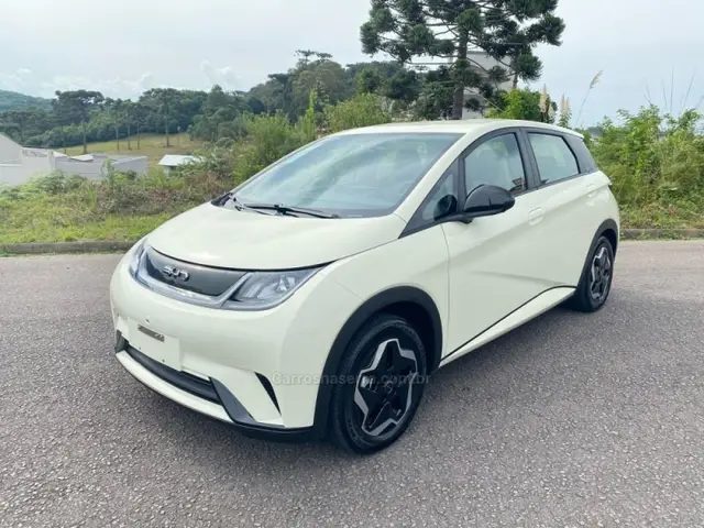 Carro BYD Dolphin 2025 EV