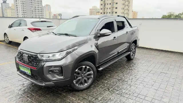 Carro Fiat Strada 2024 Ultra 1.0 Turbo