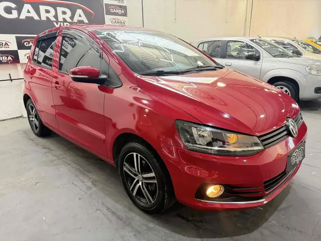 Carro Volkswagen Fox 2015 Trendline 1.6 MSI (Flex)